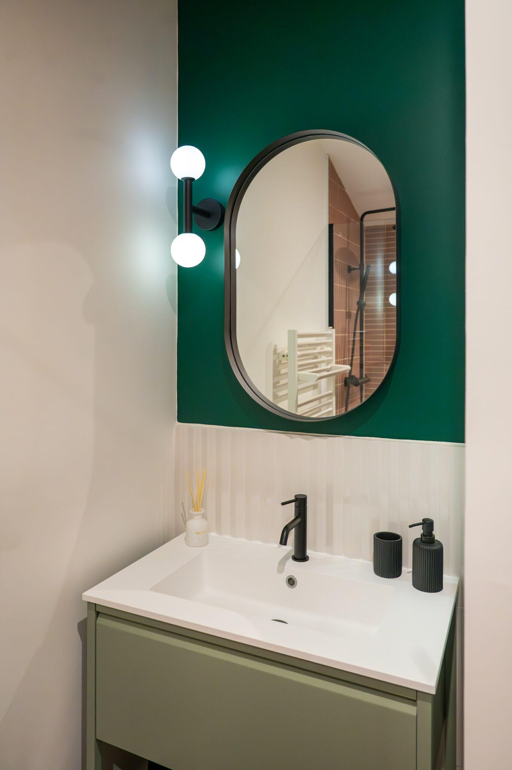 Maison-CAHUZAC4990-Avec-accentuation-NR Melinda Borderie salle de bain sur mesure